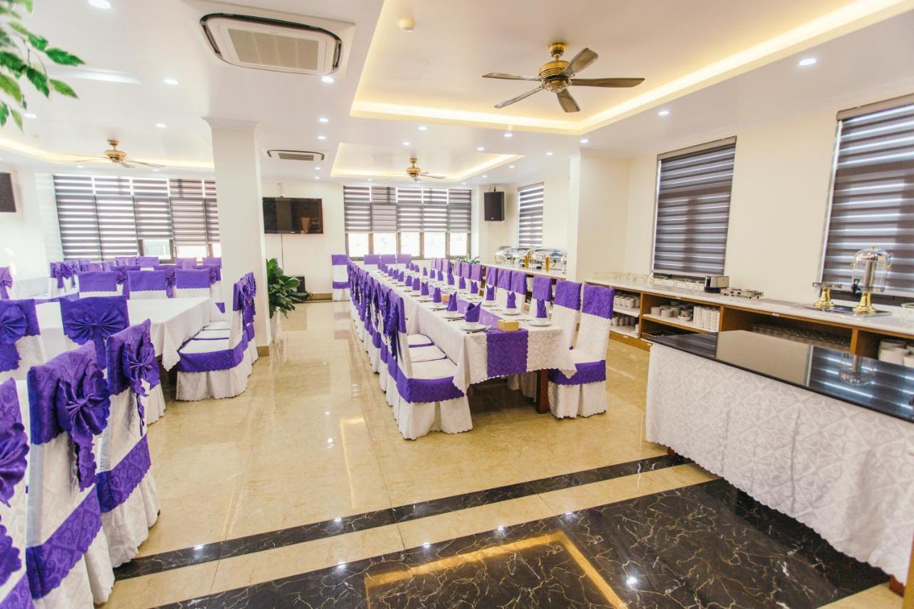 White Crown Hotel Ха Лонг Екстериор снимка