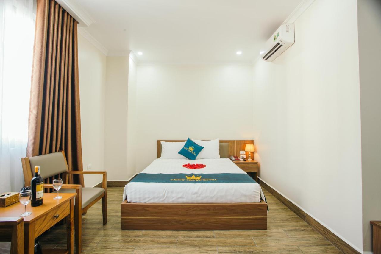 White Crown Hotel Ха Лонг Екстериор снимка
